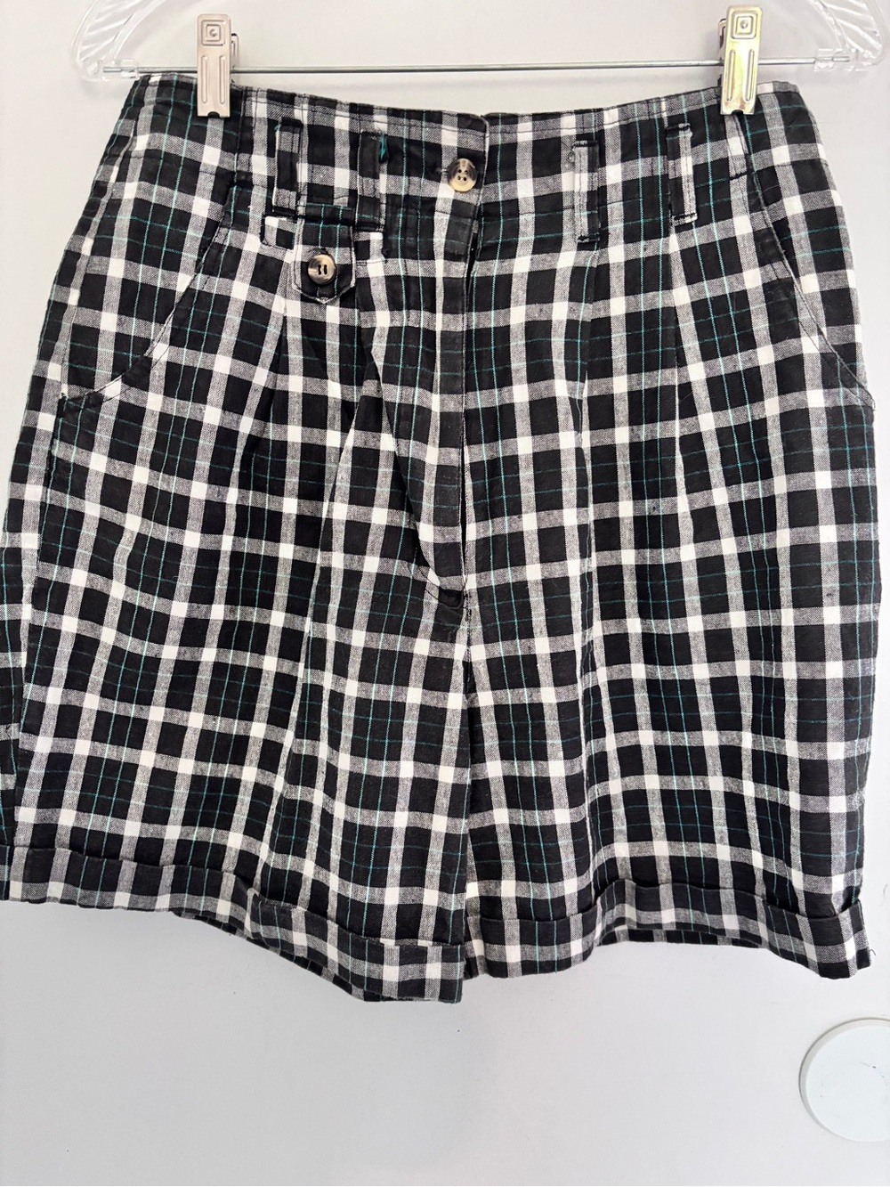 Attyre Black Lt Blue Plaid High-Rise Women’s Shorts Sz 7/8 Pleated Pockets 28x5